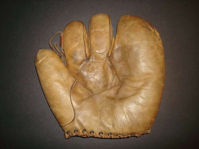 Walter Lutzke D&M G75 Front